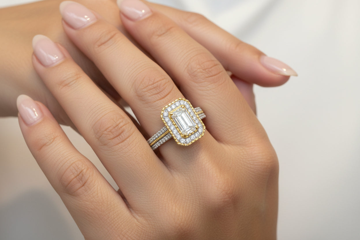 10k Yellow Gold Emerald Cluster DIAMOND 0.37CTW Ring