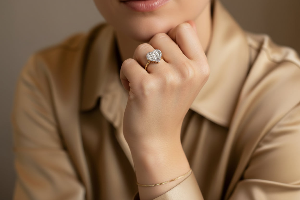 10k yellow Gold Heart Cluster DIAMOND 0.43CTW Ring