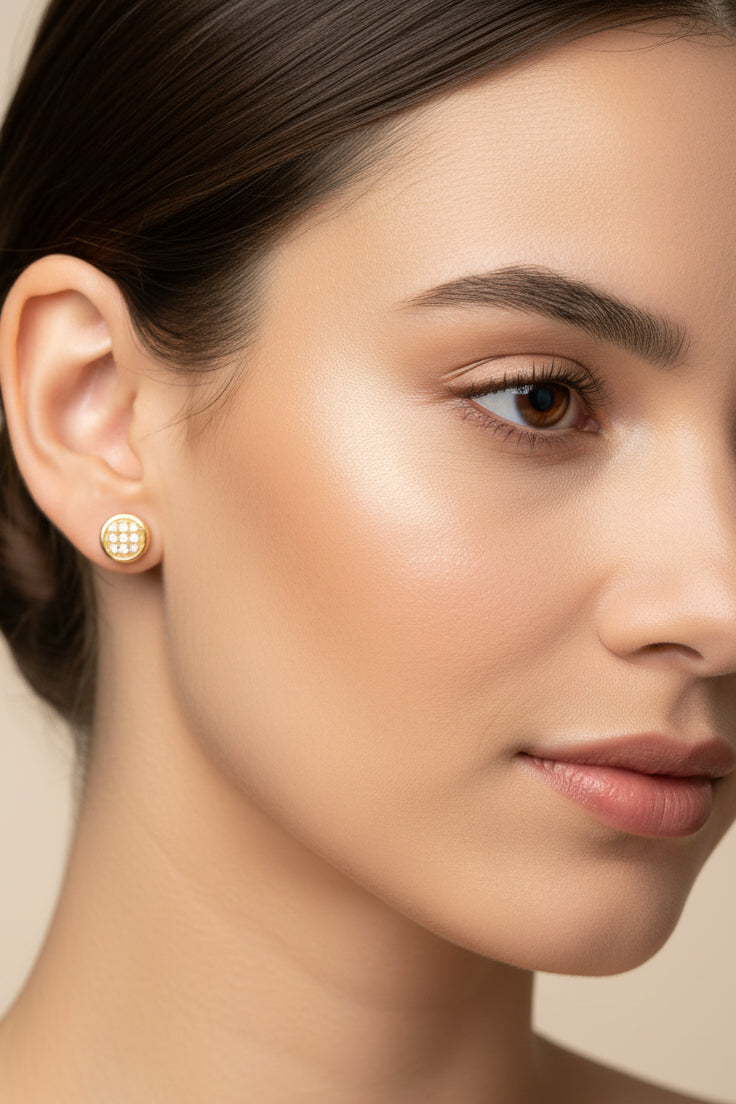 10k Yellow Gold Round Cluster DIAMOND 0.05CTW Studs