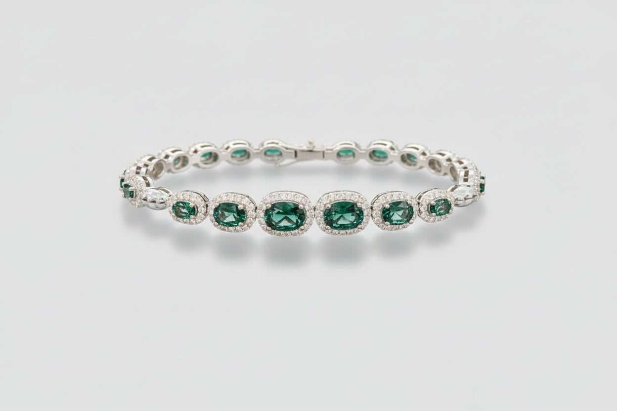 925 Silver Oval Emerald / Beaded Bracelet cz
