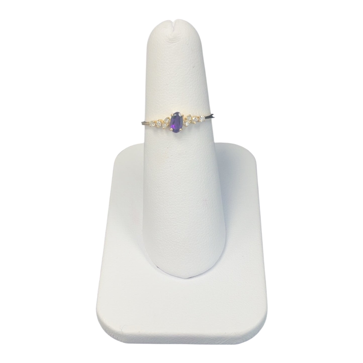 10k Yellow Gold Oval amethyst DIAMOND 0.10CTW Birthstone Ring