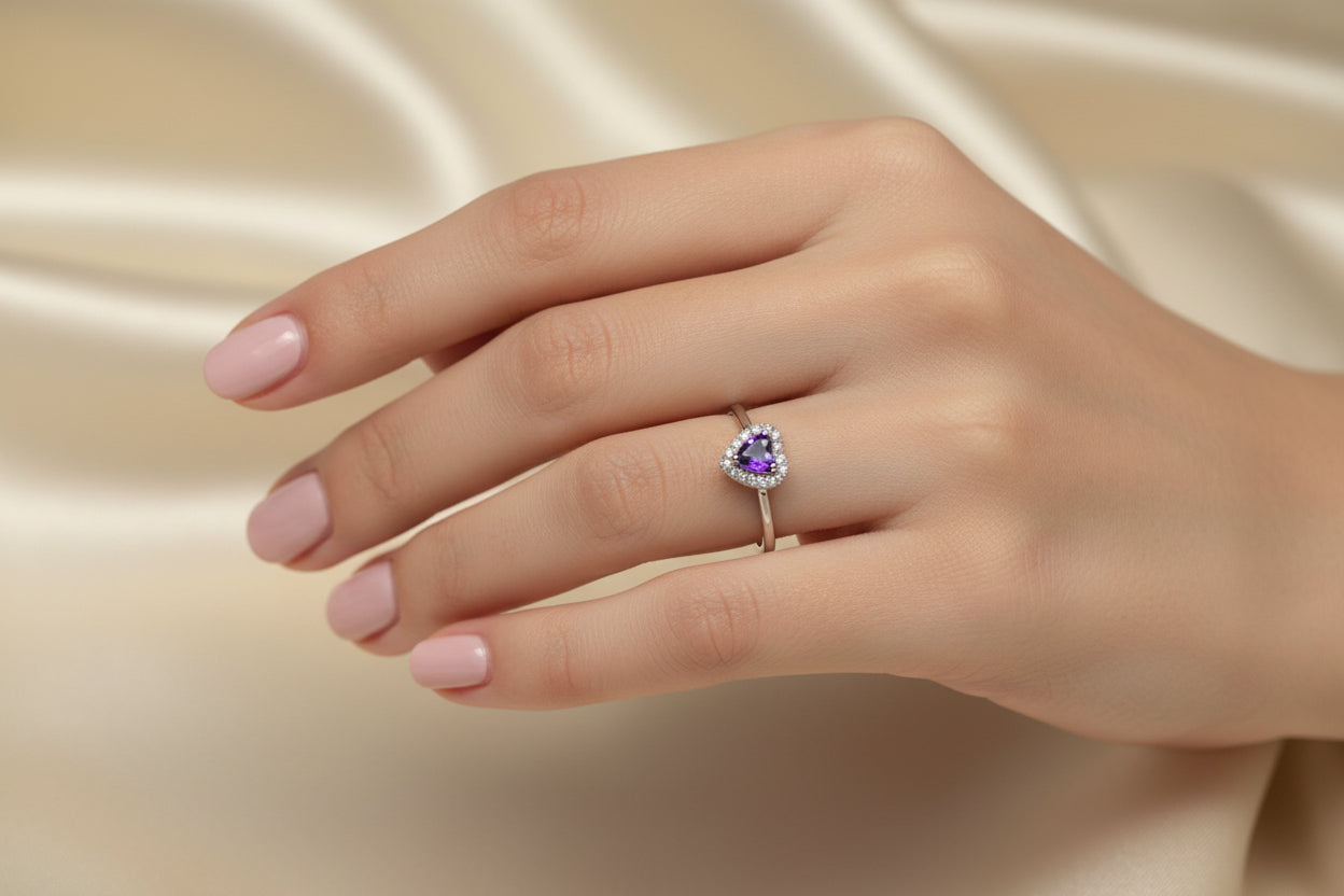 10k White Gold Amethyst Heart DIAMOND 0.08CTW Birthstone Ring