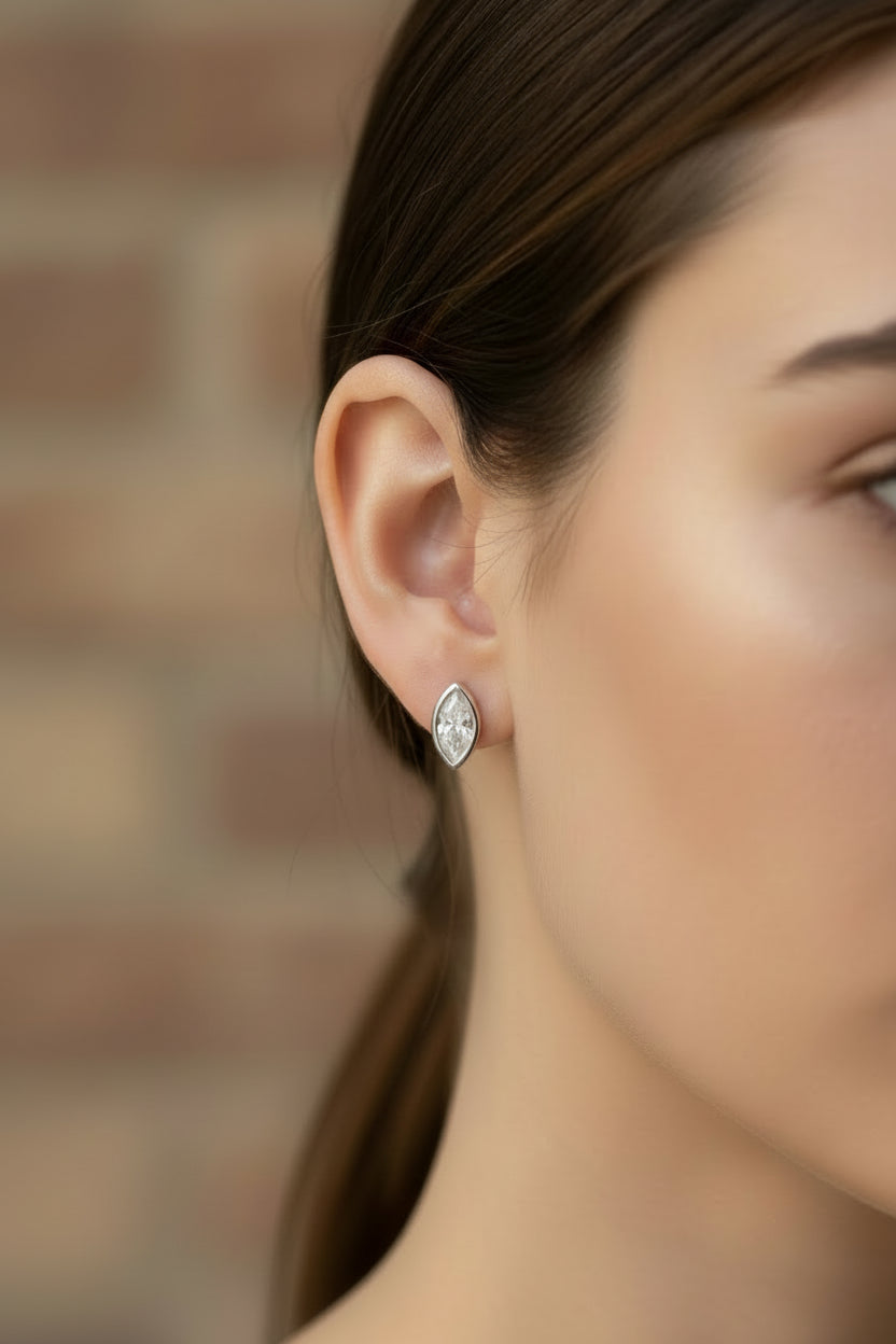 10k White Gold Bezel LAB DIAMOND 0.20CTW Studs