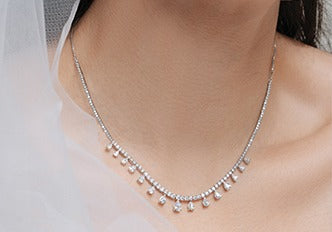 Necklaces & Pendants