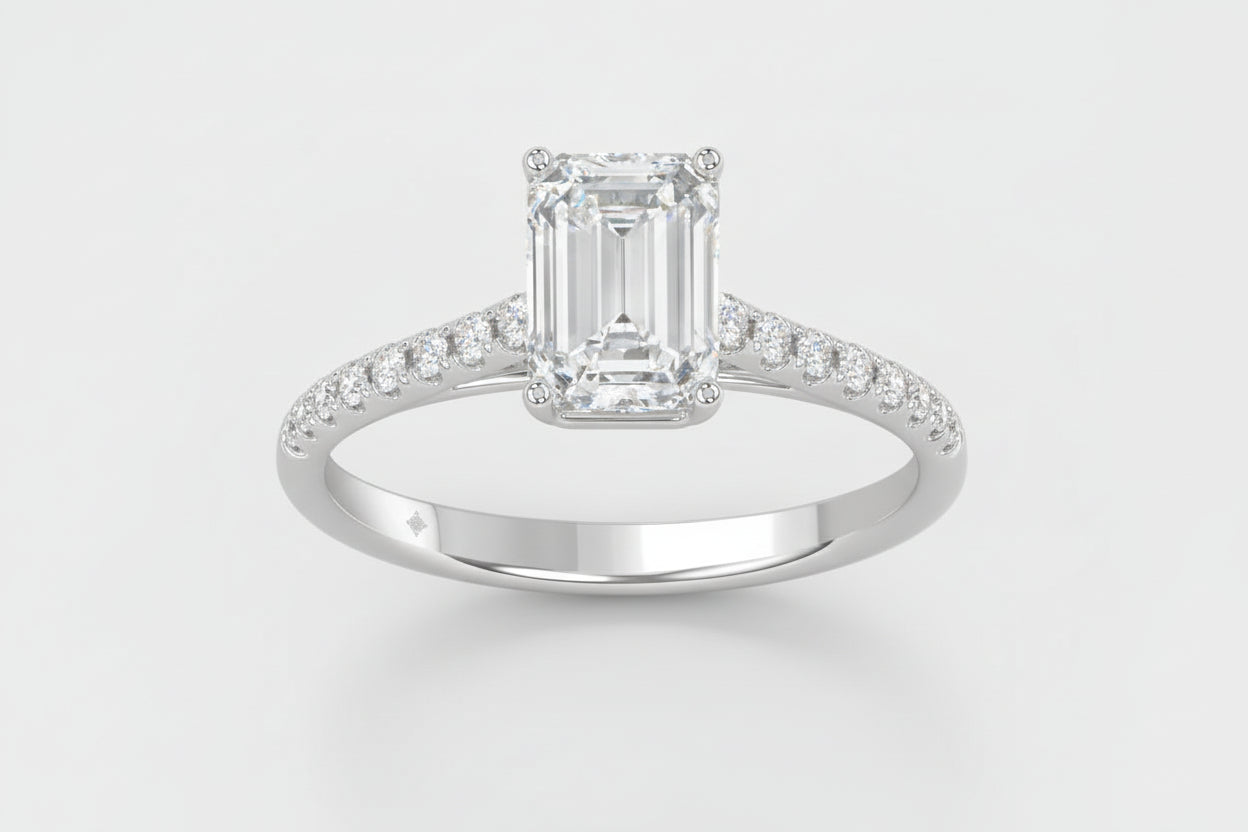 LADIES RING 1 3/4CT ROUND/EMERALD DIAMOND 14K WHITE GOLD (CENTER STONE EMERALD DIAMOND 1 1/2CT )