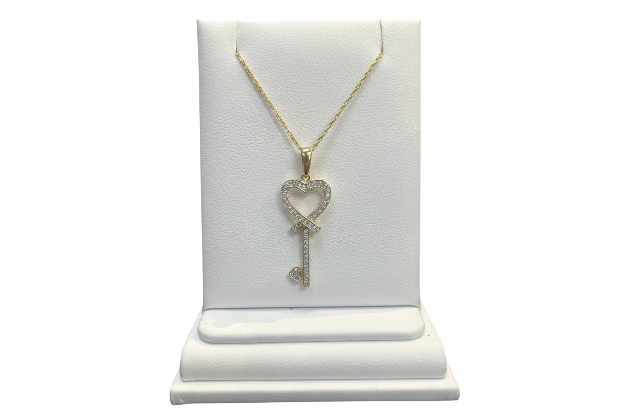 10k Yellow Gold Key DIAMOND 0.27CTW Necklace