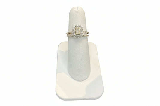 10k Yellow Gold Emerald Rounded DIAMOND 0.48CTW Bridal set