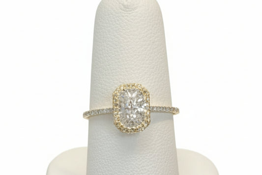 14k Yellow Gold Emerald Cluster DIAMOND 0.27CTW Ring