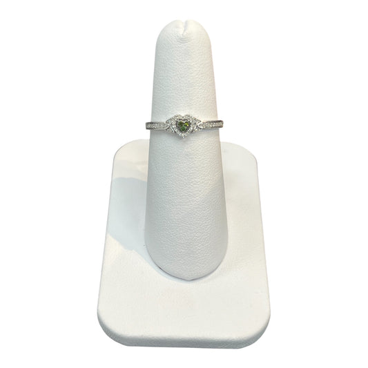 10k White Gold Heart Green Heart DIAMOND 0.16CTW Birthstone Ring