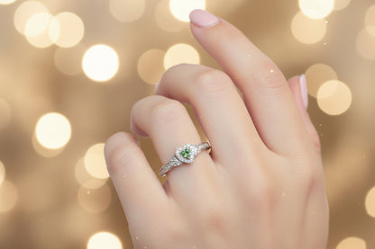 10k White Gold Heart Green Heart DIAMOND 0.16CTW Birthstone Ring