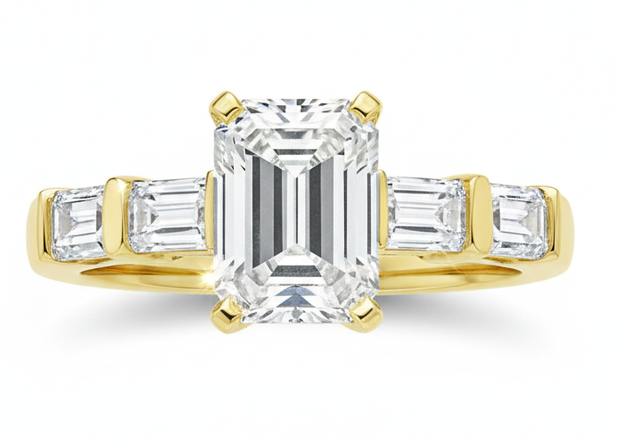 LADIES RING 3 1/4CT ROUND/EMERALD DIAMOND 14K YELLOW GOLD (CENTER STONE EMERALD DIAMOND 2.00CT)