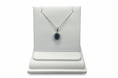 18k White Gold Oval Blue Topaz DIAMOND 0.08CTW Necklace