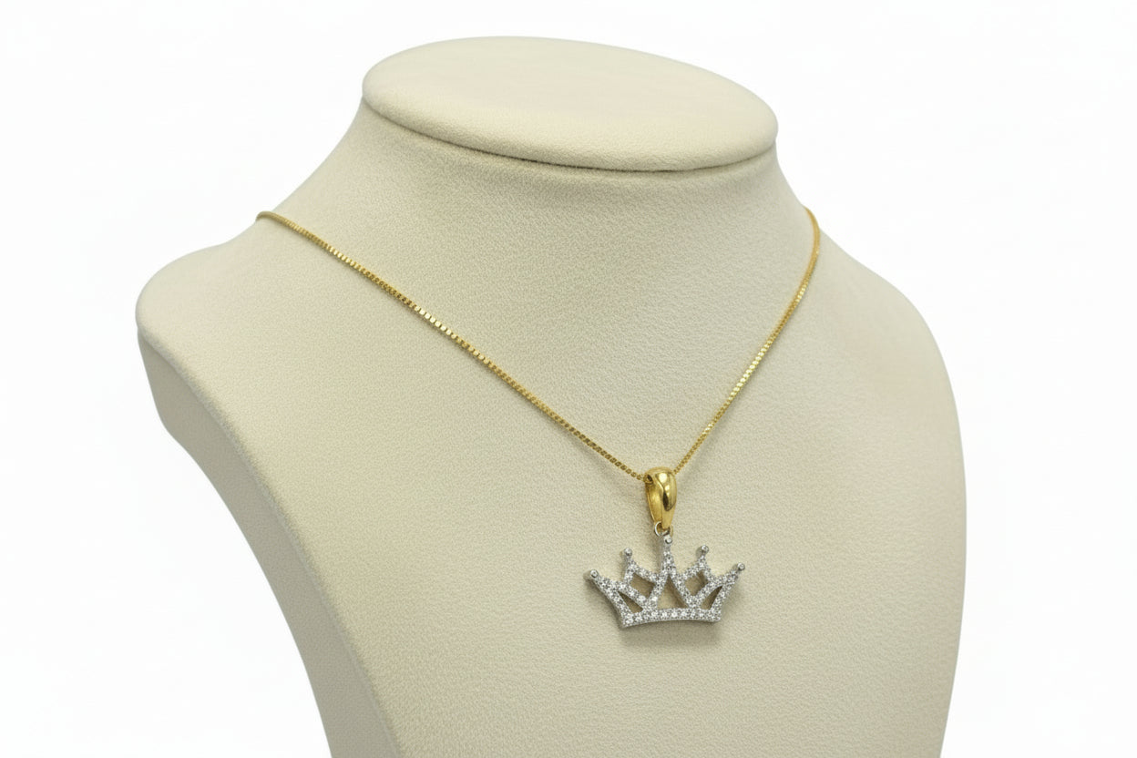 10k Yellow Gold Crown DIAMOND 0.18CTW Necklace