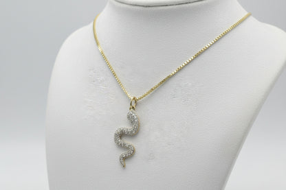 10k Yellow Gold Snake DIAMOND 0.20CTW Necklace