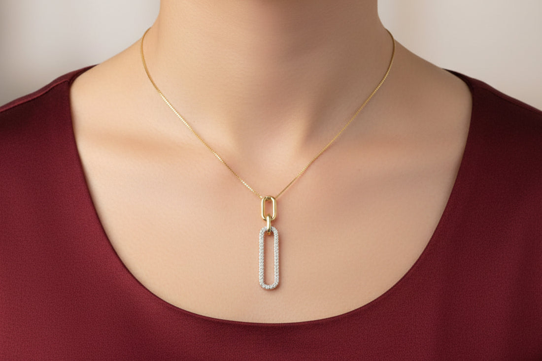 10k Yellow Gold Paper Clip DIAMOND 0.12CTW Necklace