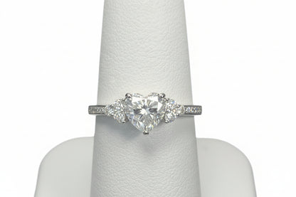 925 Silver Heart Moissanite 1.49CTW Ring