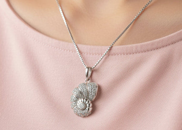 925 Silver Shell Necklace cz
