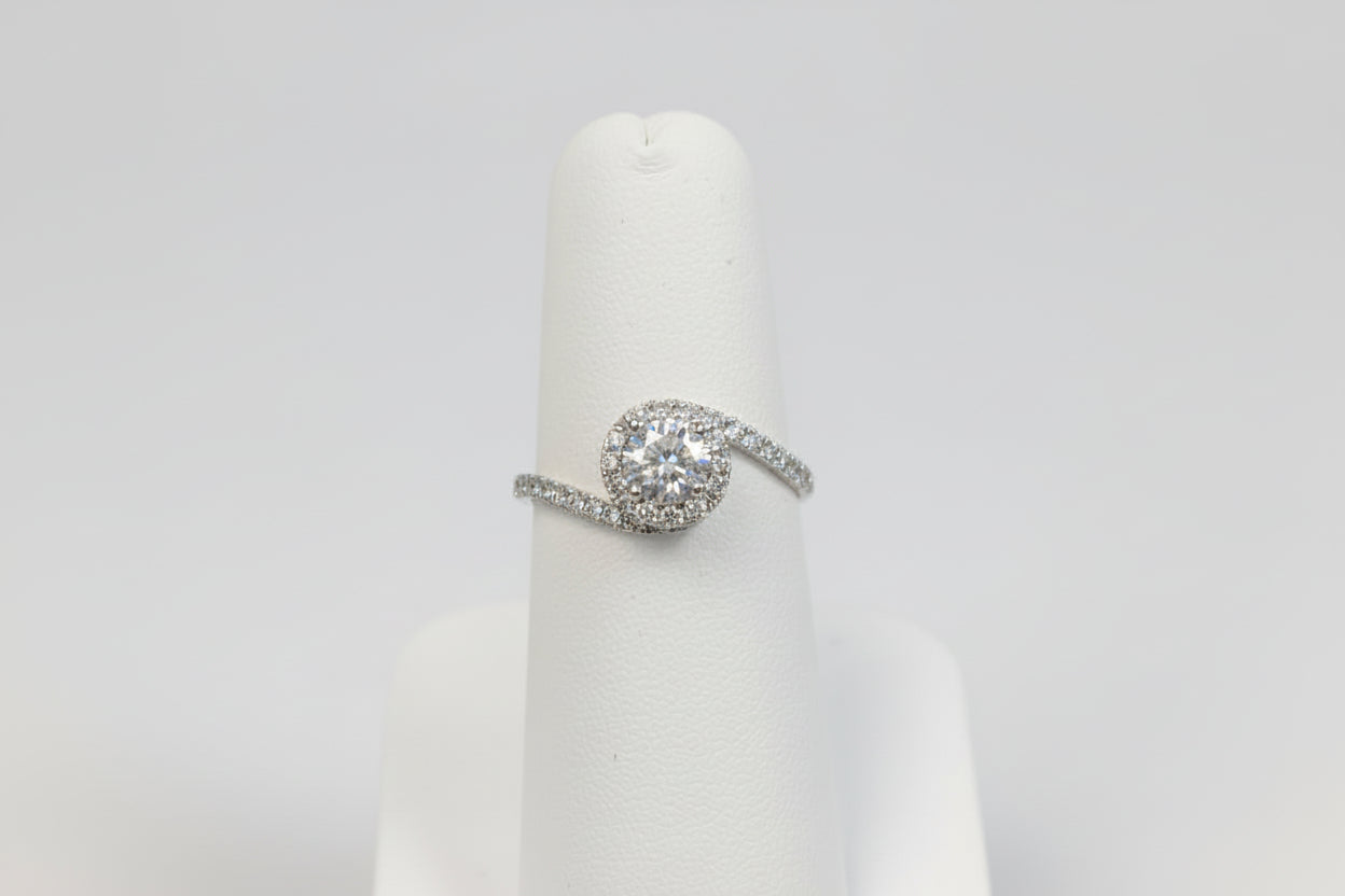 14k Yellow Gold LAB Round Twist Ring (Center Round DIAMOND 0.56CTR) Total 1.08CTW
