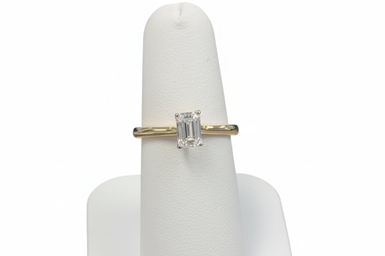 14k Yellow Gold Emerald Solitaire LAB Ring 0.75 CTW