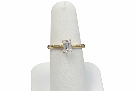 14k Yellow Gold Emerald Solitaire LAB Ring 0.75 CTW