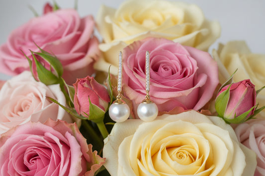 14k Yellow Gold Pearl Dangly DIAMOND 0.12CTW Birthstone Earings