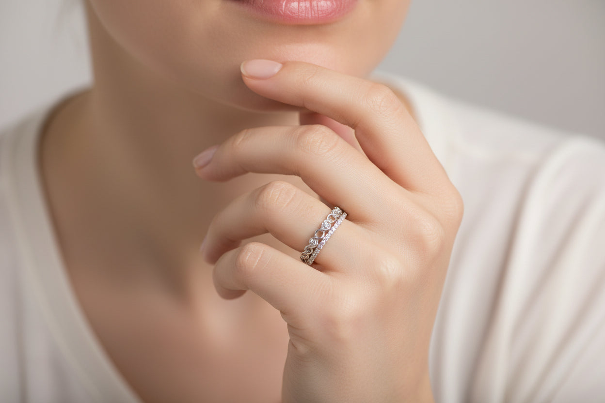 10k White Gold DIAMOND 0.20CTW  Band