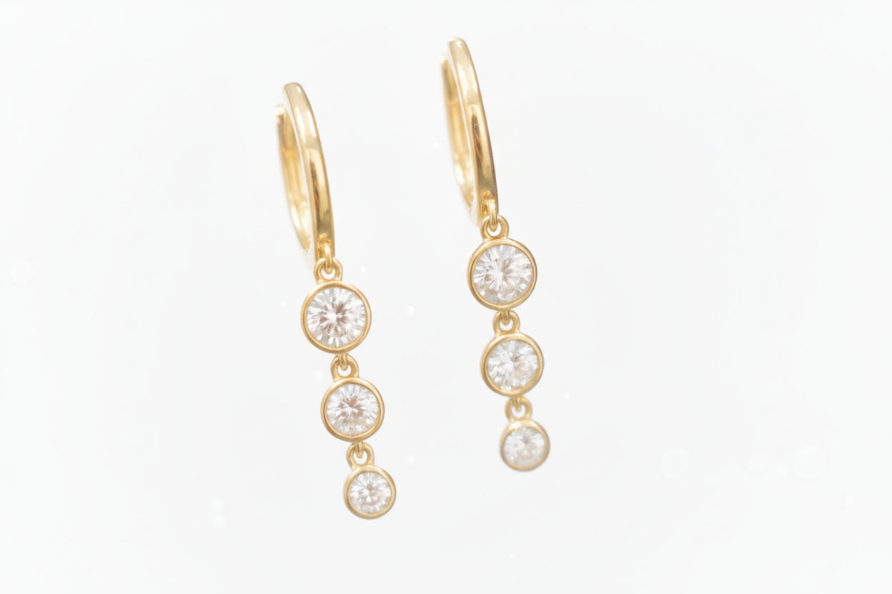 10k Yellow Gold LAB Round Cut Bezel DIAMOND 0.82CTW Hoops